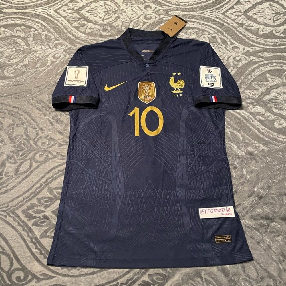 France Home Soccer Jersey Player Version Mbappe #10 World Cup Edition